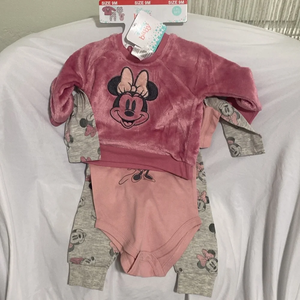 Disney Minnie Mouse Baby Girl 4 Piece Set 9M Bodysuit Pullover Pants